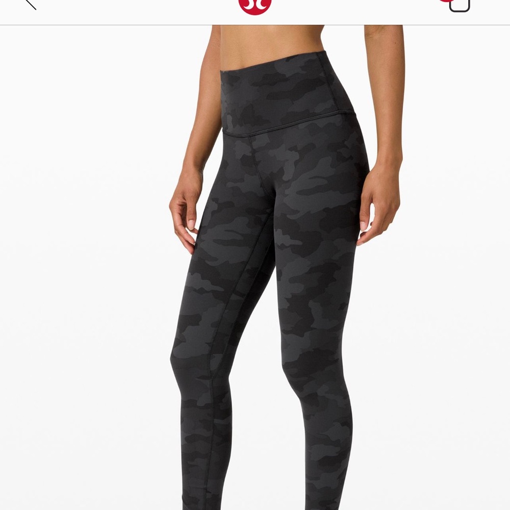 SOLD  Lululemon Align HR Tight 28”.